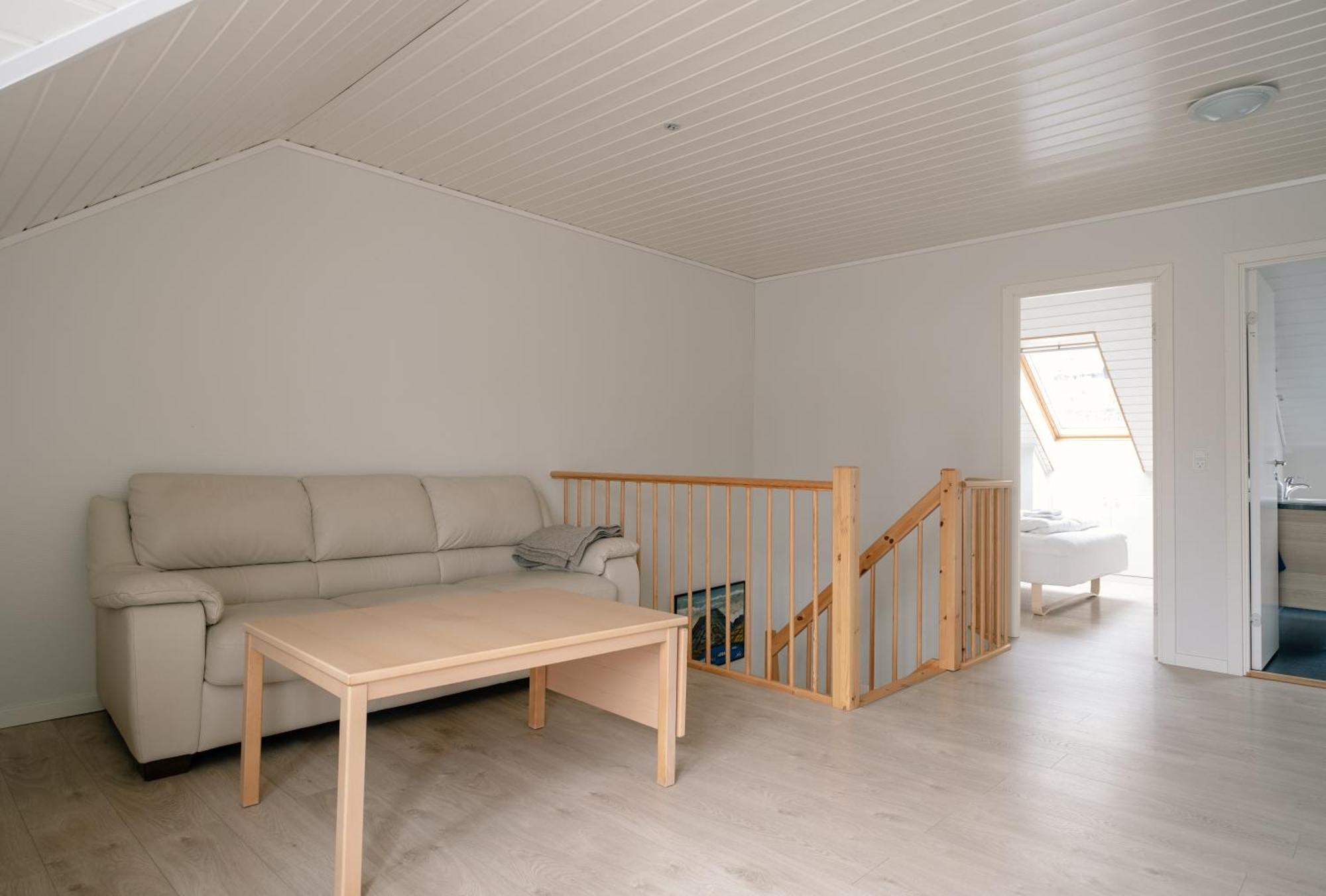 Spacious City Center Home By The Sea Klaksvík Buitenkant foto